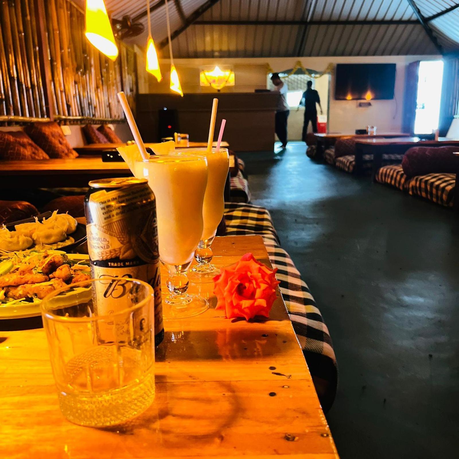 Hampi Village Resort & Tutti Cafe Экстерьер фото